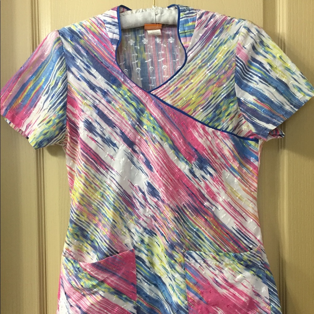 Watercolor scrub top